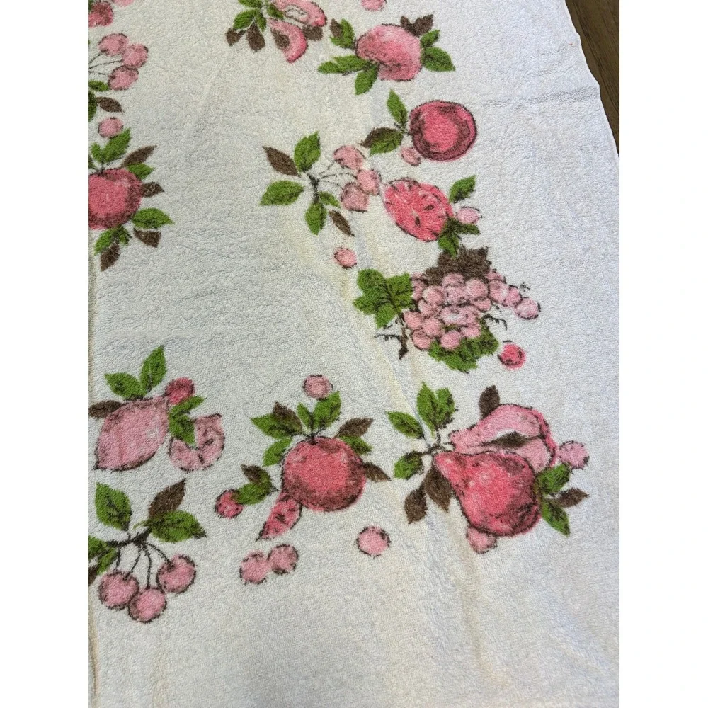 Vintage Fruit Floral Oversized Beach Towel Pink Green White Terry Cloth 46x81